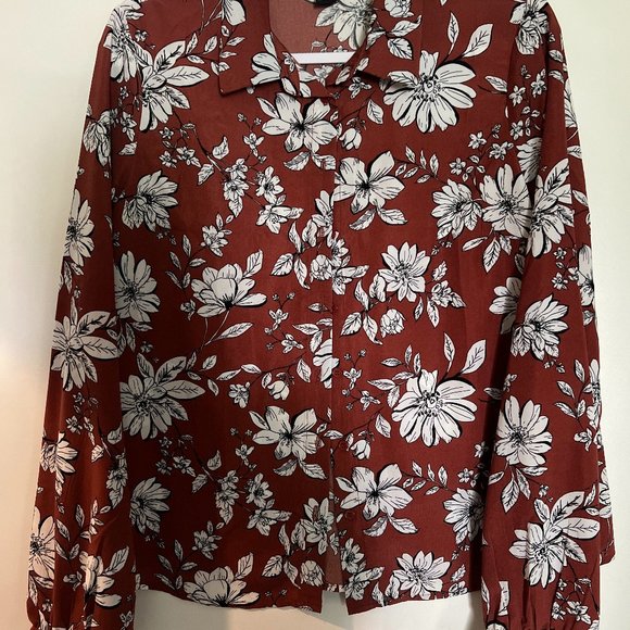 Forever 21 Floral Blouse - Picture 2 of 2